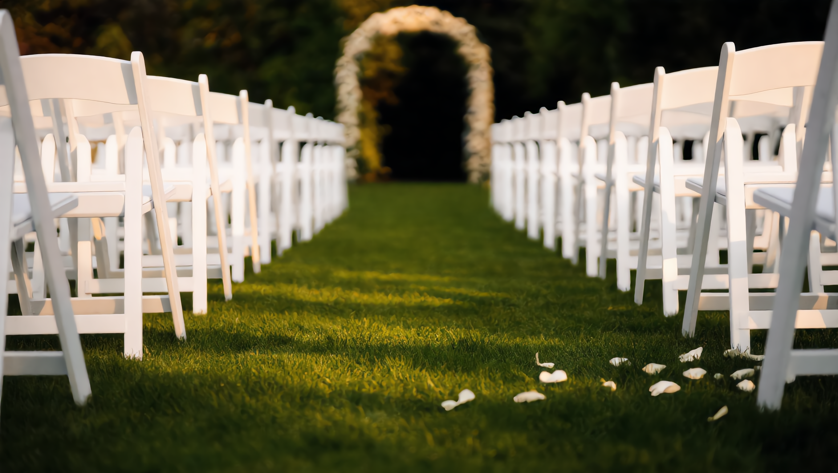 Ceremonienstuhl Weiß